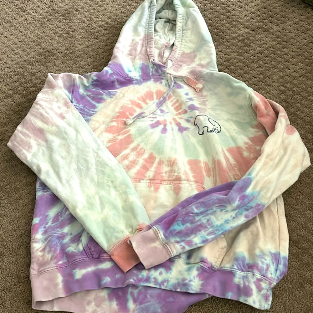 Ivory elephant hoodie